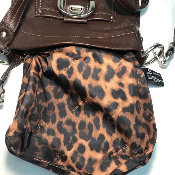 B. Makowsky Chocolate Brown Pebbled Leather Front Buckle Crossbody Saddle Purse - Picture 10 of 15